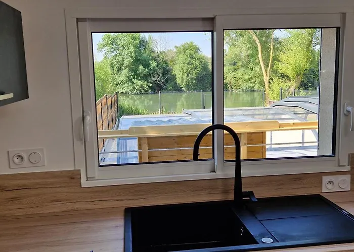 La Rive Du Loir 2km From Zoo De * La Flèche