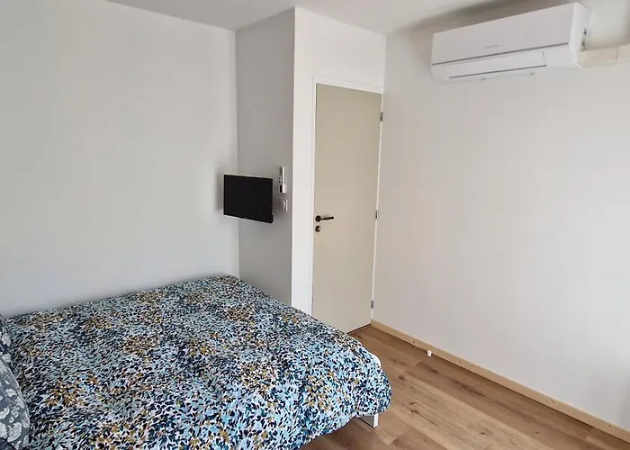 La Rive Du Loir 2km From Zoo De *